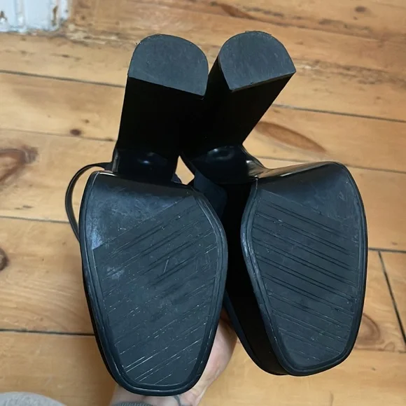 Zara platforms - Picture 5 of 8